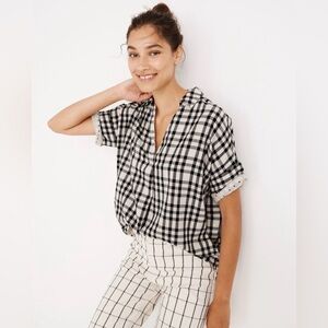 Madewell Black/Cream Plaid Button Down Back V neck Shirt Size Small # 628
